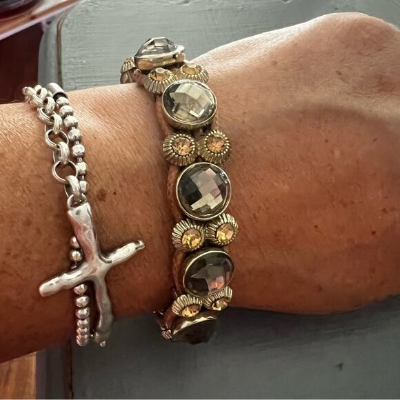 Bling Gold Tone Toggle Bracelet - Picture 4 of 11